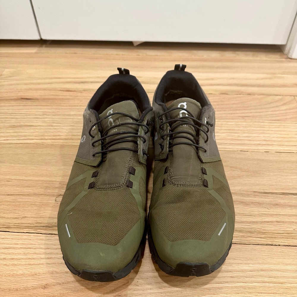 On Running Men’s Cloudace Sneakers in Olive/Black - Picture 2 of 4